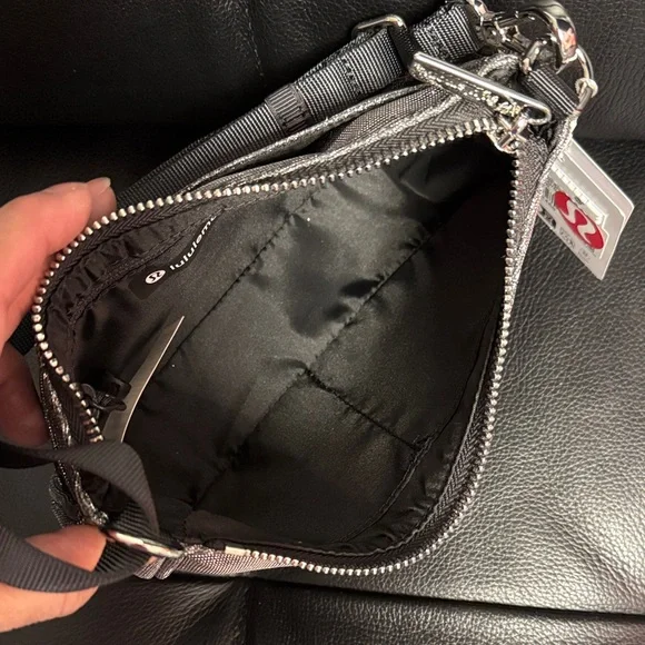 Lululemon City Essentials Mini Sparkle Silver Shoulder Bag - Picture 11 of 16